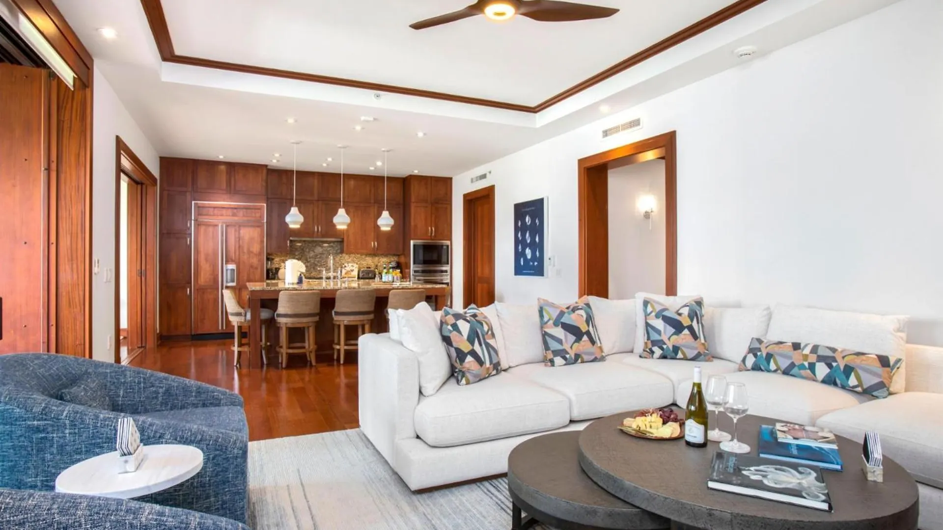 Kbm Resorts Free Car Anuenue At Montage Kapalua Bay Oceanfront Villa Pool Beach Access